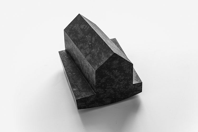 Diabas geschliffen, Skulptur, Albert Cinelli, Art